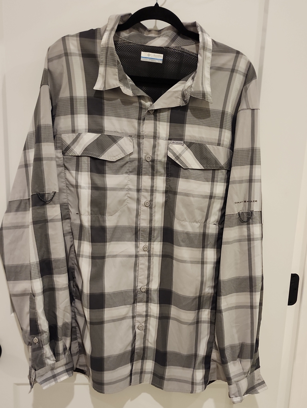 Columbia Men's Gray Plaid Lightweight Shirt Jacket